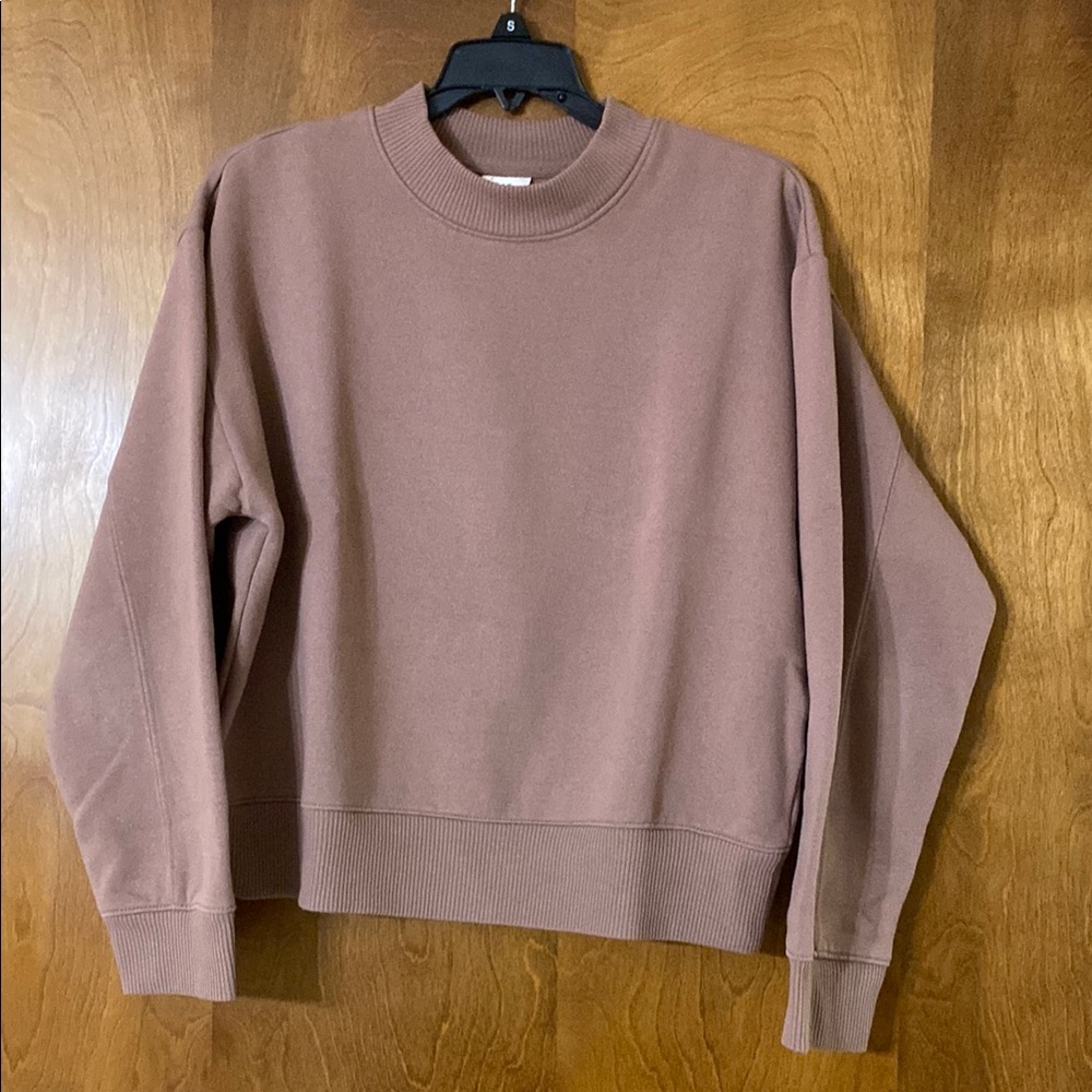A New Day crewneck sweatshirt